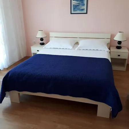Juje 3*